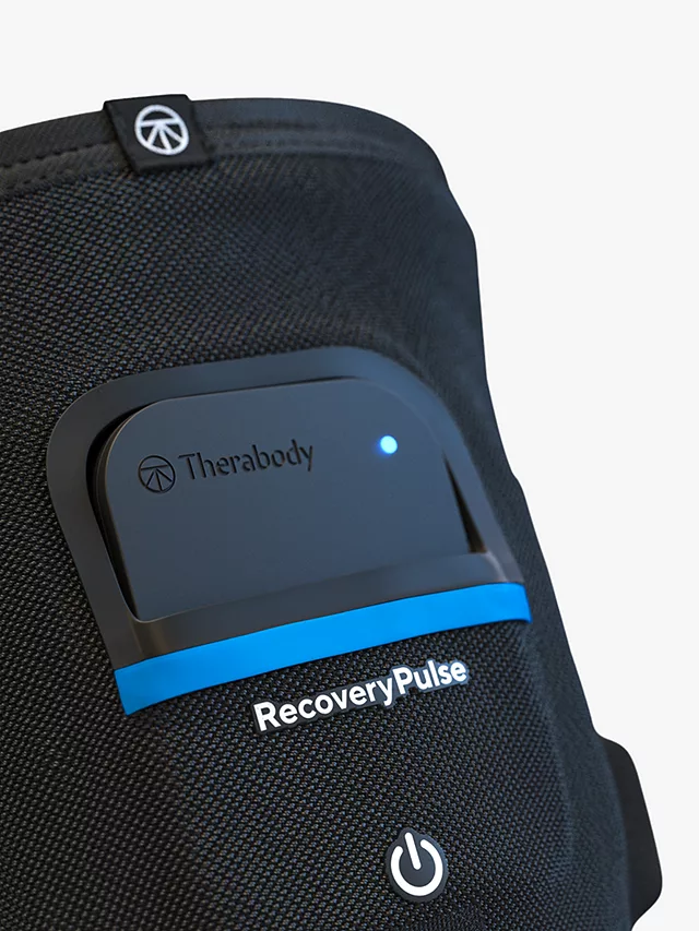 Therabody RecoveryPulse Arm Compression Sleeve, Black, XS 4 Therabody RecoveryPulse Arm Compression Sleeve, Black, XS - Image 2